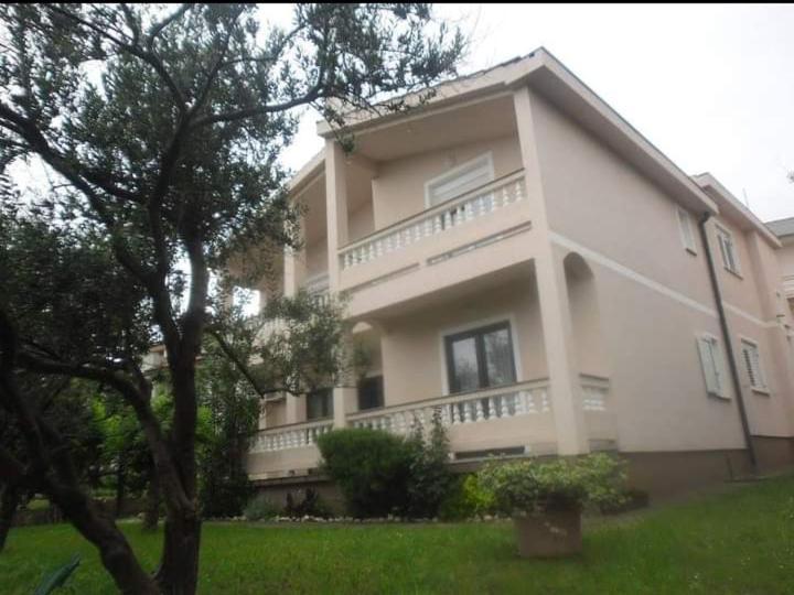 Apartmani Luka Banjol Luaran gambar